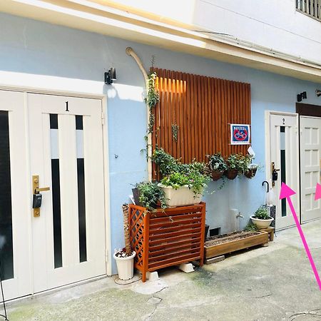 難波心斎橋10Minutes民宿2号室 Osaka Exterior foto